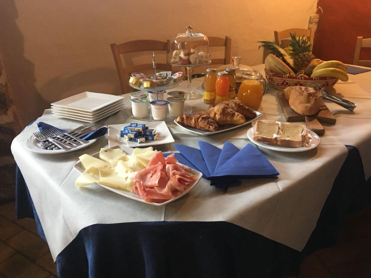 B&B Da Nicoletta San Pantaleo Dış mekan fotoğraf
